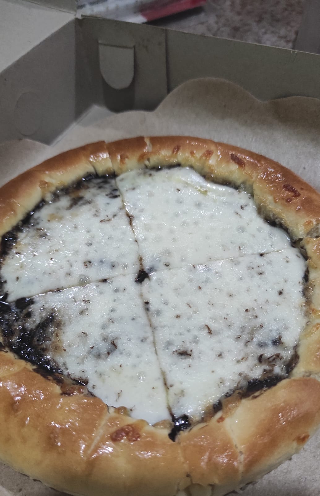 Pizza Coklat Moza